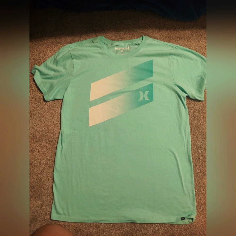 Seafoam green Hurley short sleeve t Men's medium